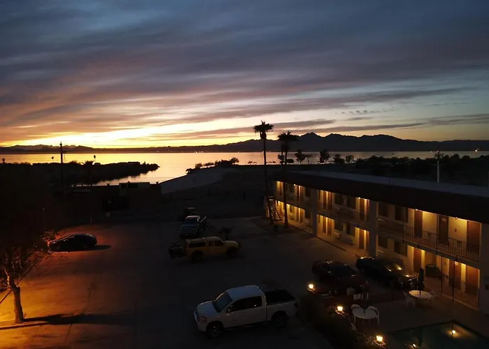 Sway Havasu 3*