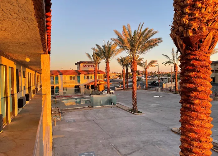 Sway Havasu 3* Lake Havasu City