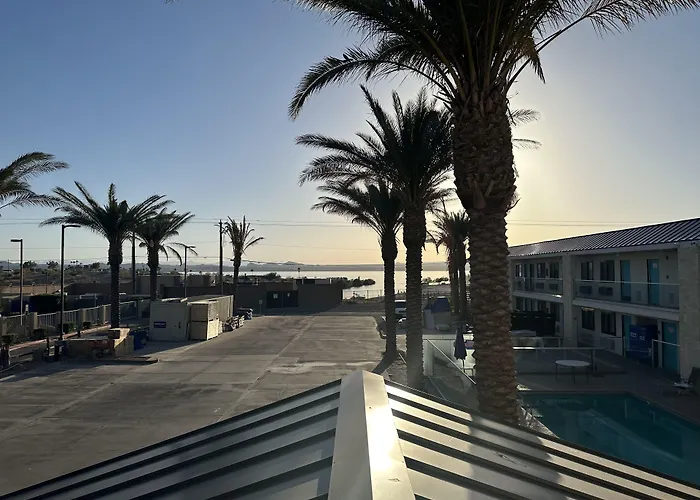 Sway Havasu 3*